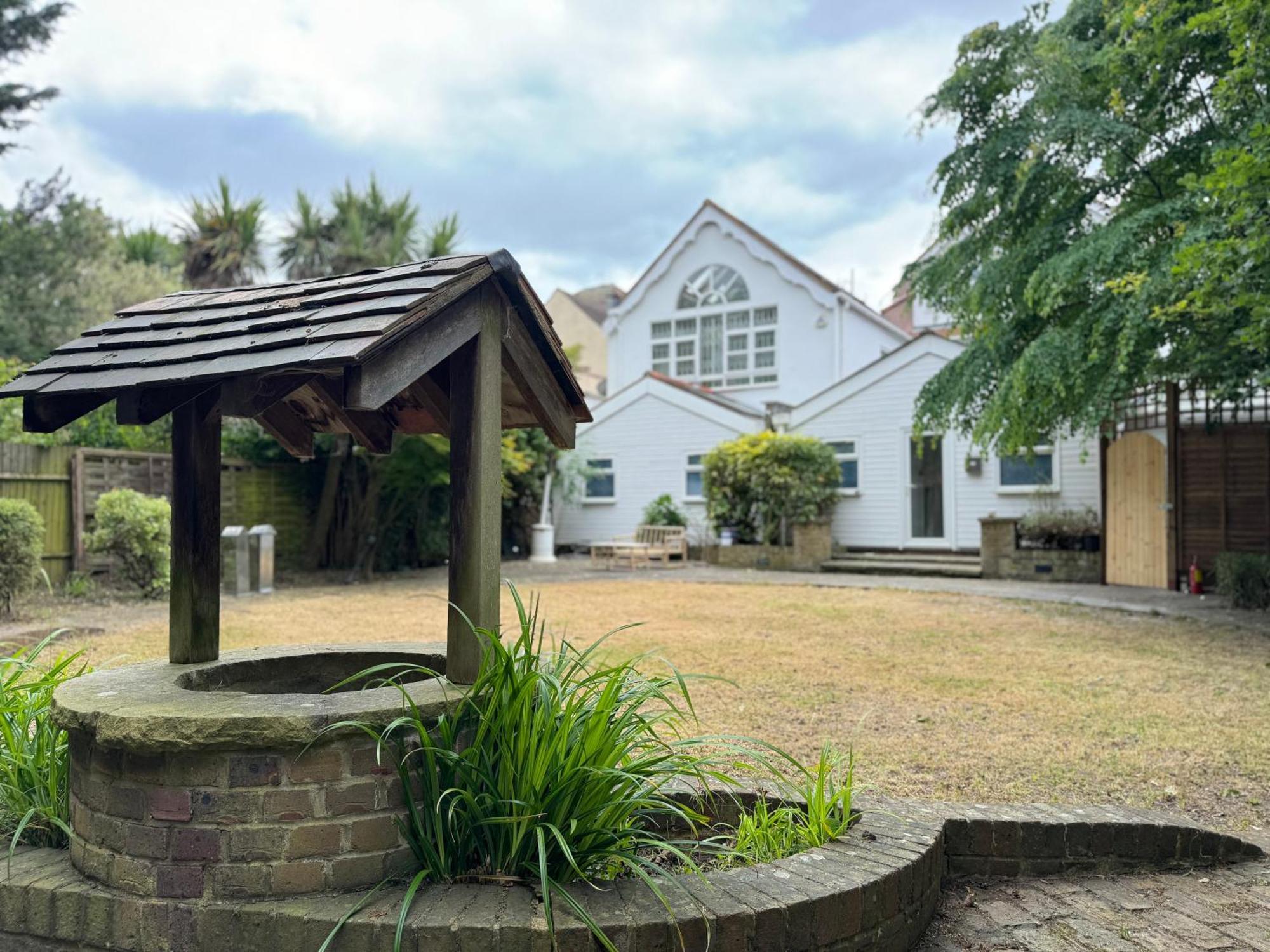 365 London Hostel Exterior photo