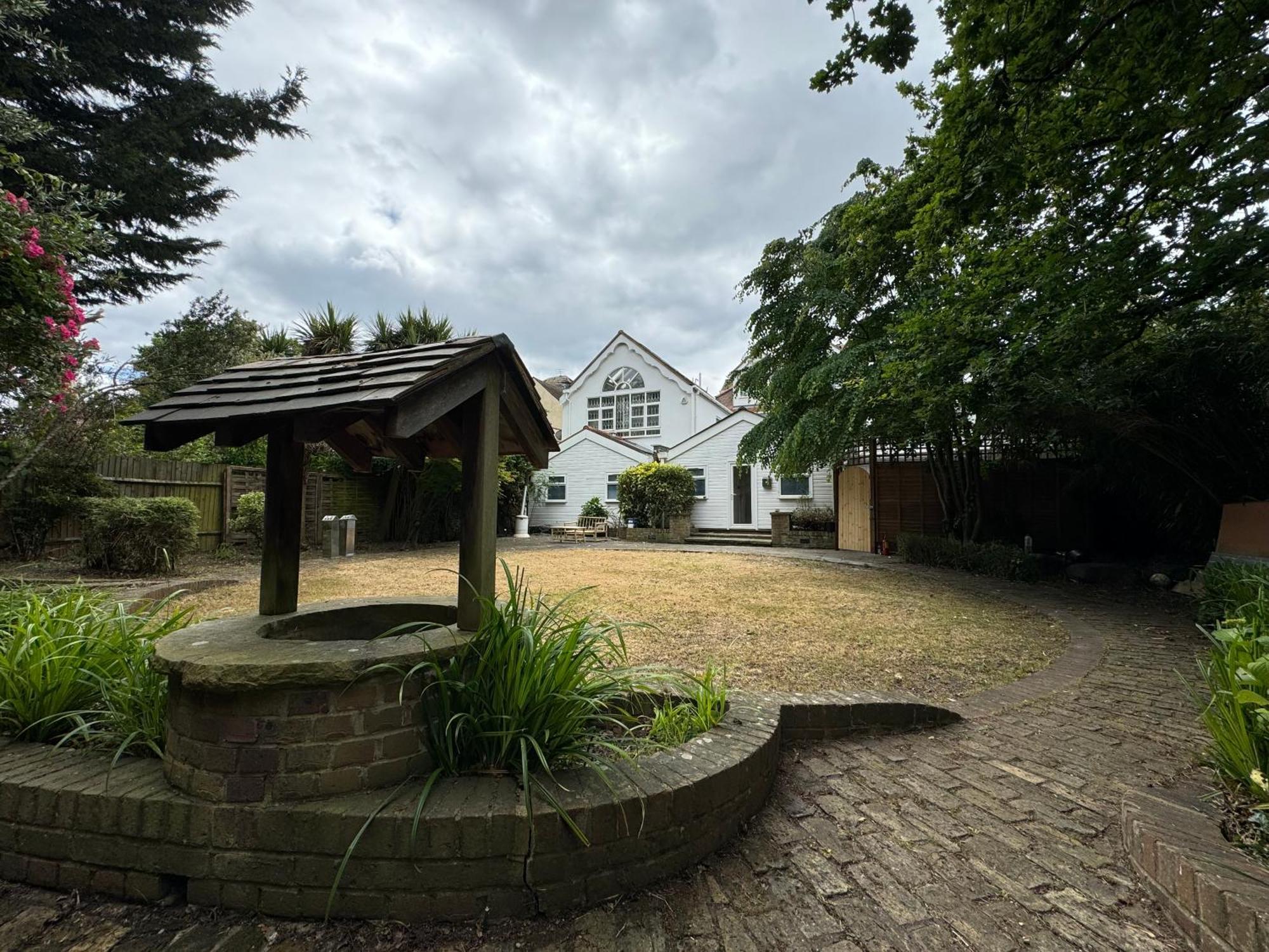 365 London Hostel Exterior photo